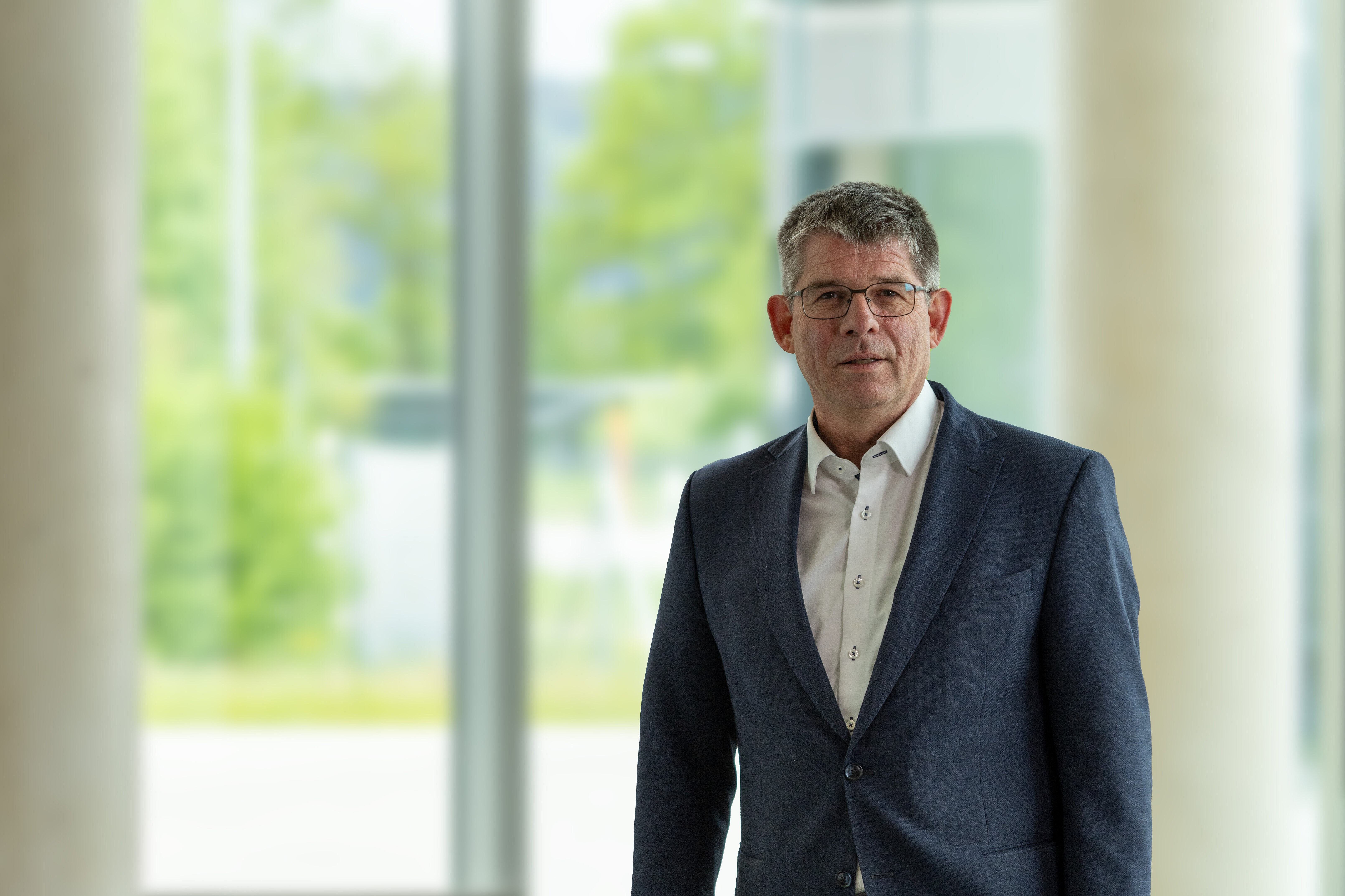 Armin Ihle, Vice President Corporate Sales, Dipl.-Ingenieur, Maschinenbau
